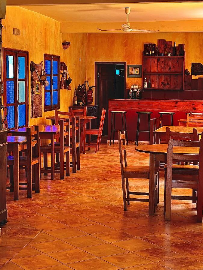 Flyfishes Hotel Saint-Louis Ngoại thất bức ảnh
